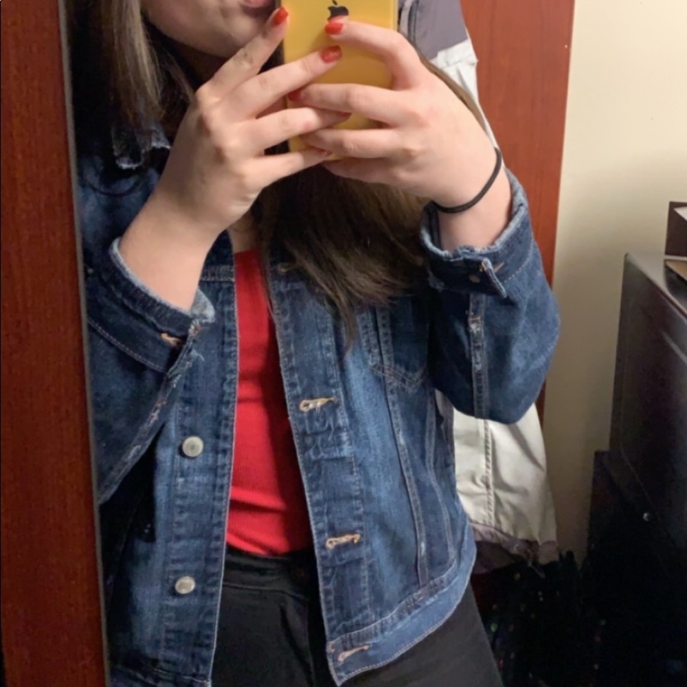 Meet your Posher, Madi